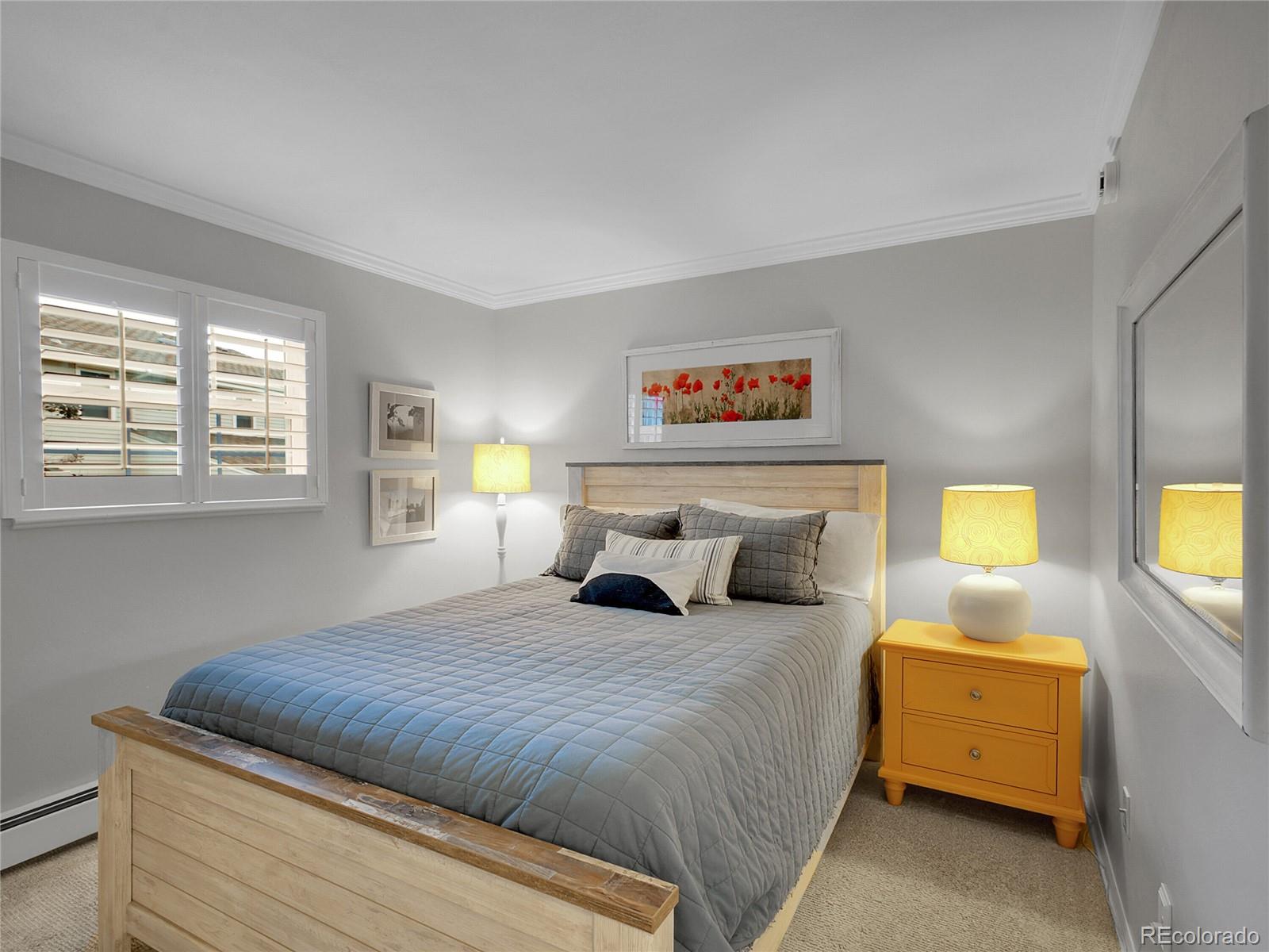 5030 S Clinton Street