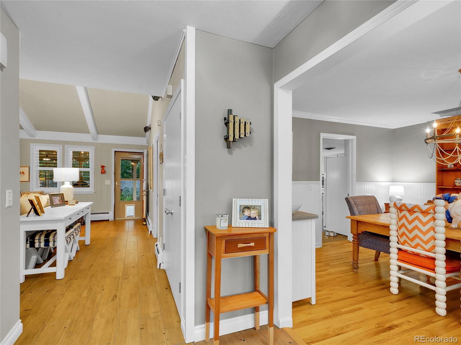 5030 S Clinton Street