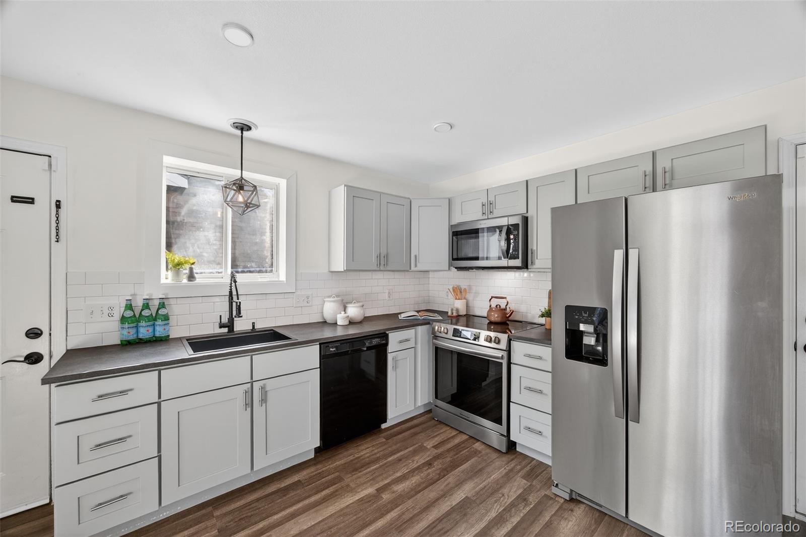 4252 S Ireland Court