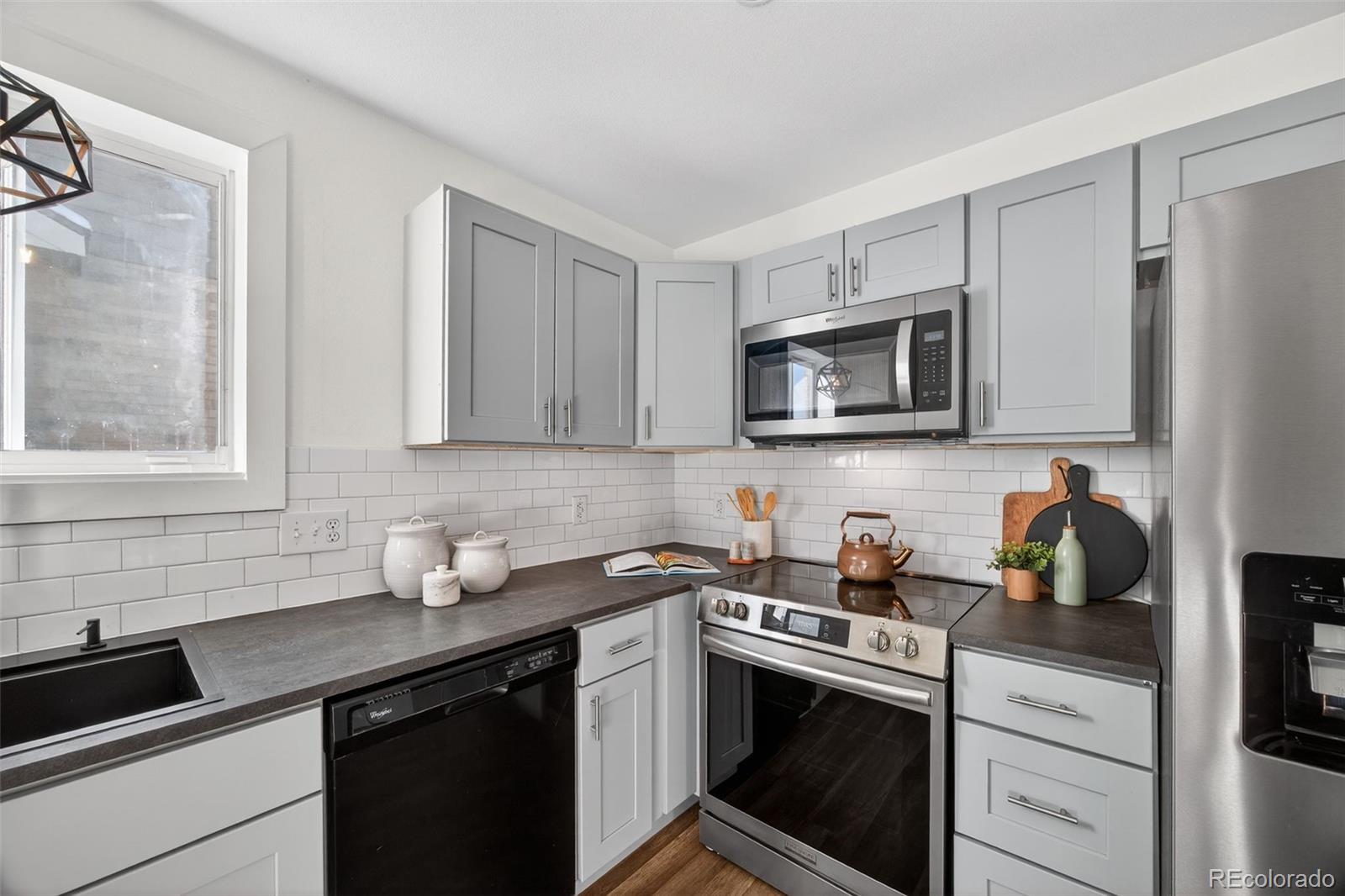 4252 S Ireland Court