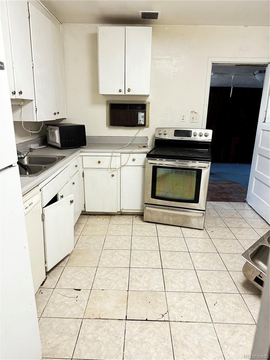 760 Scranton Court