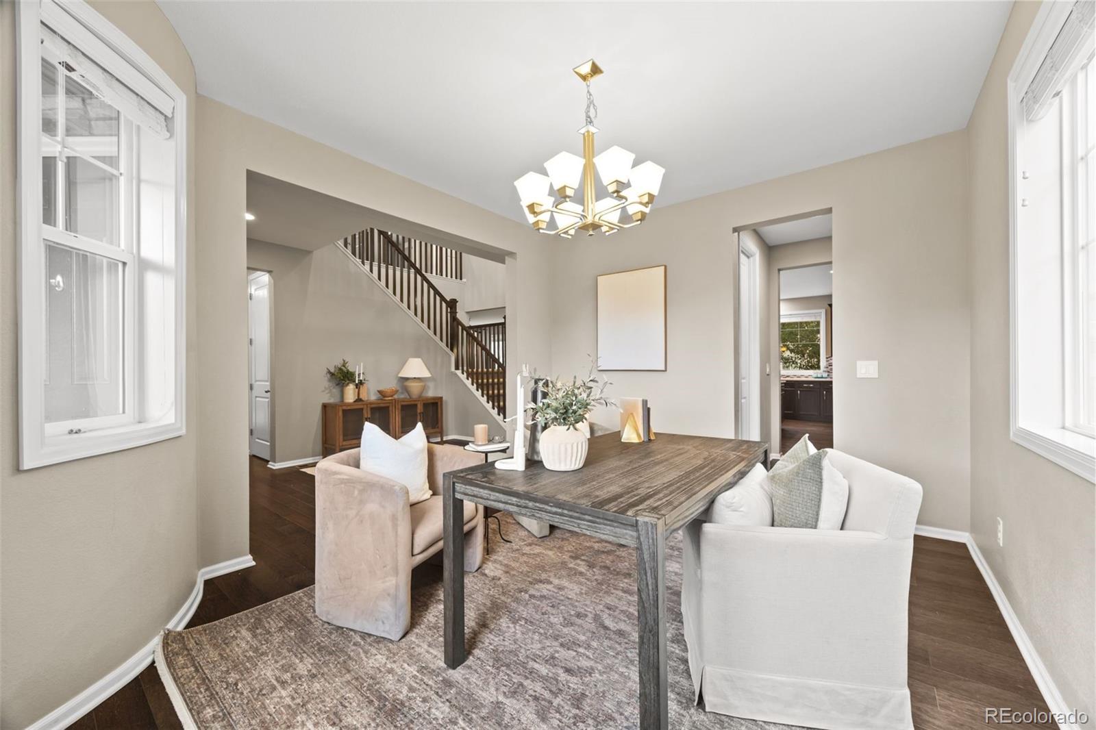 14376 Double Dutch Circle