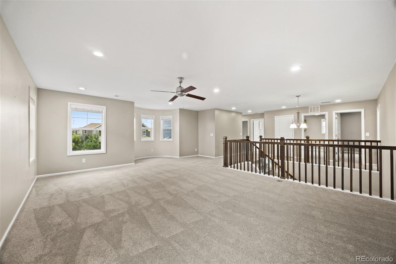 14376 Double Dutch Circle