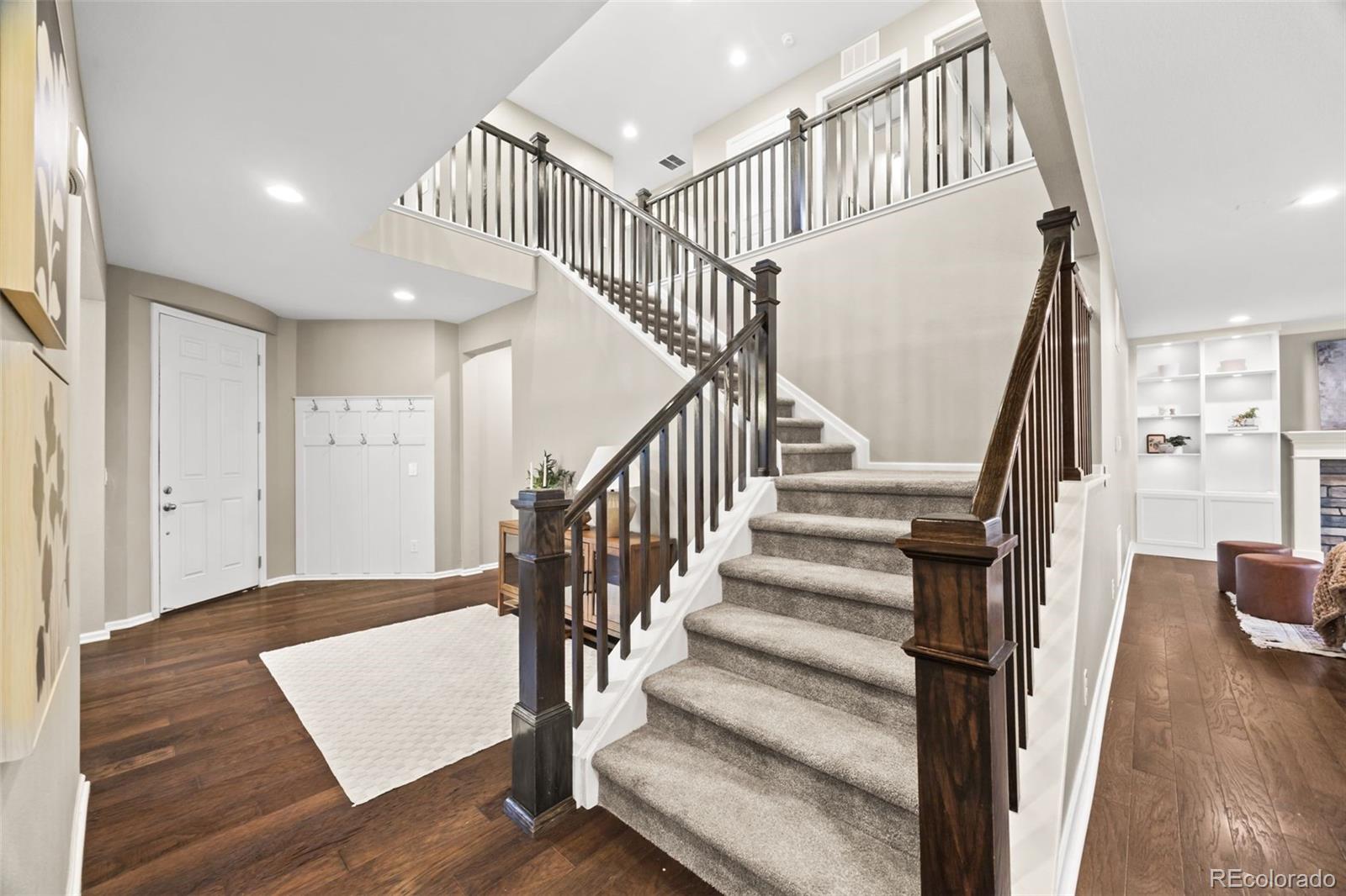 14376 Double Dutch Circle