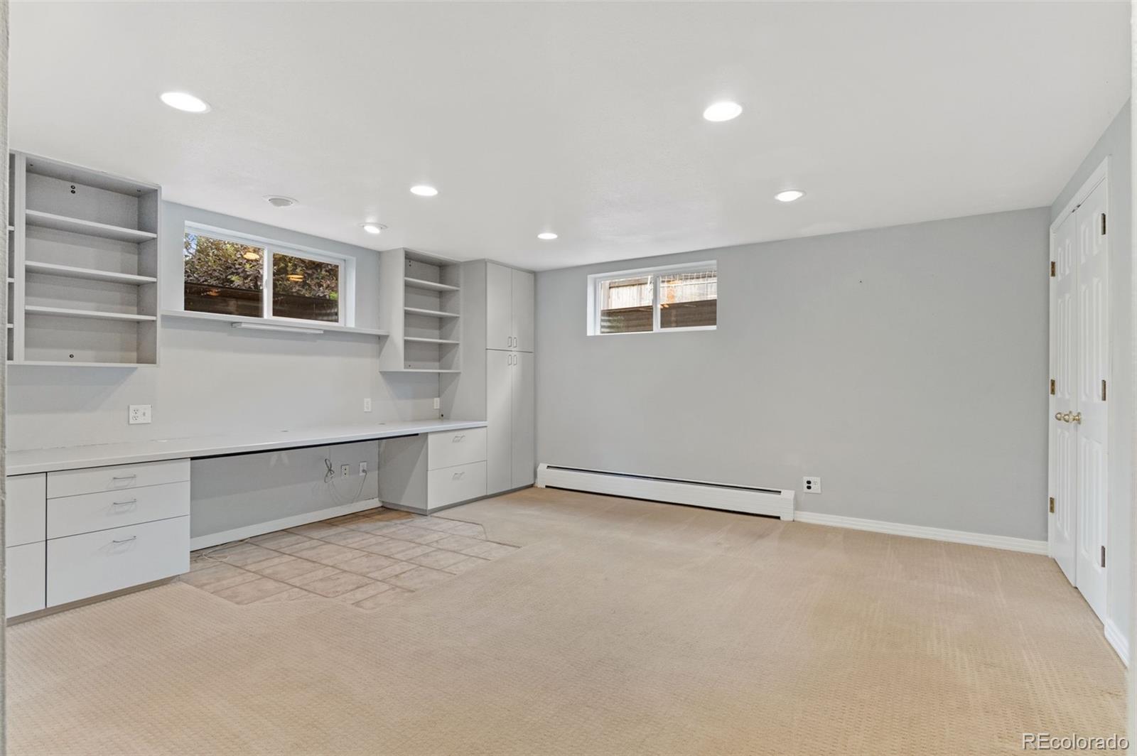 2717 S Langley Court