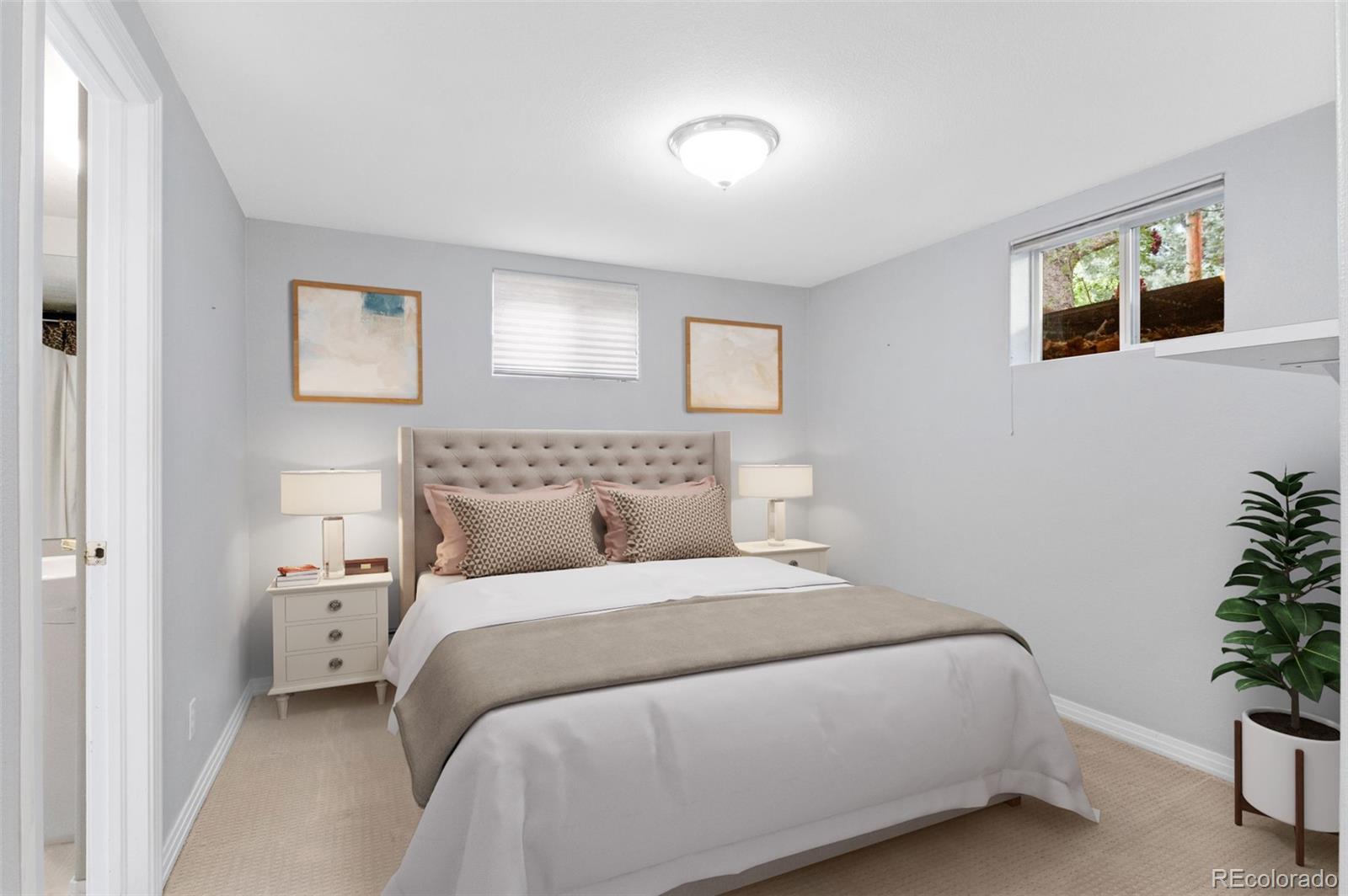 2717 S Langley Court