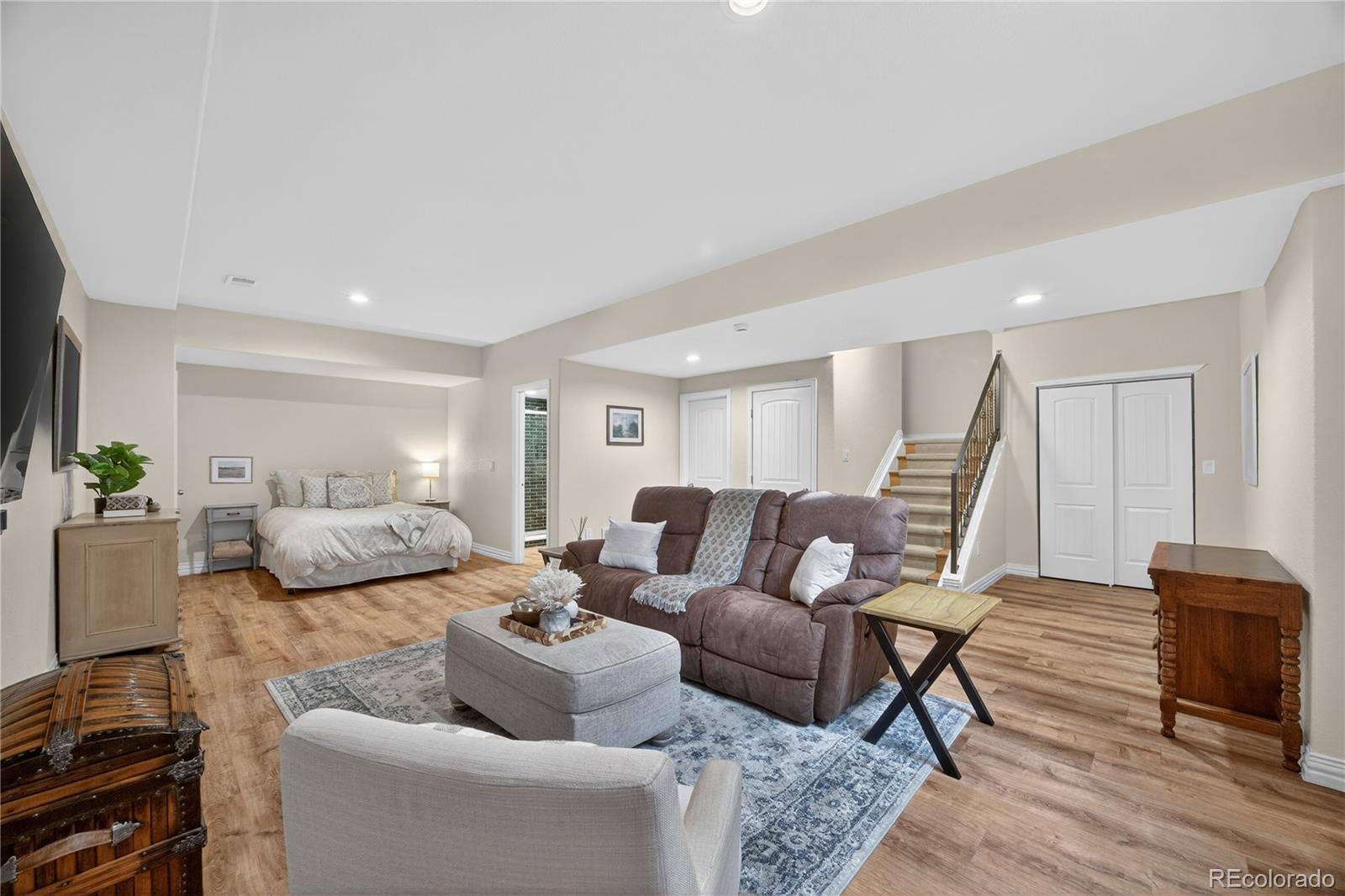 685 N Clarkson Street