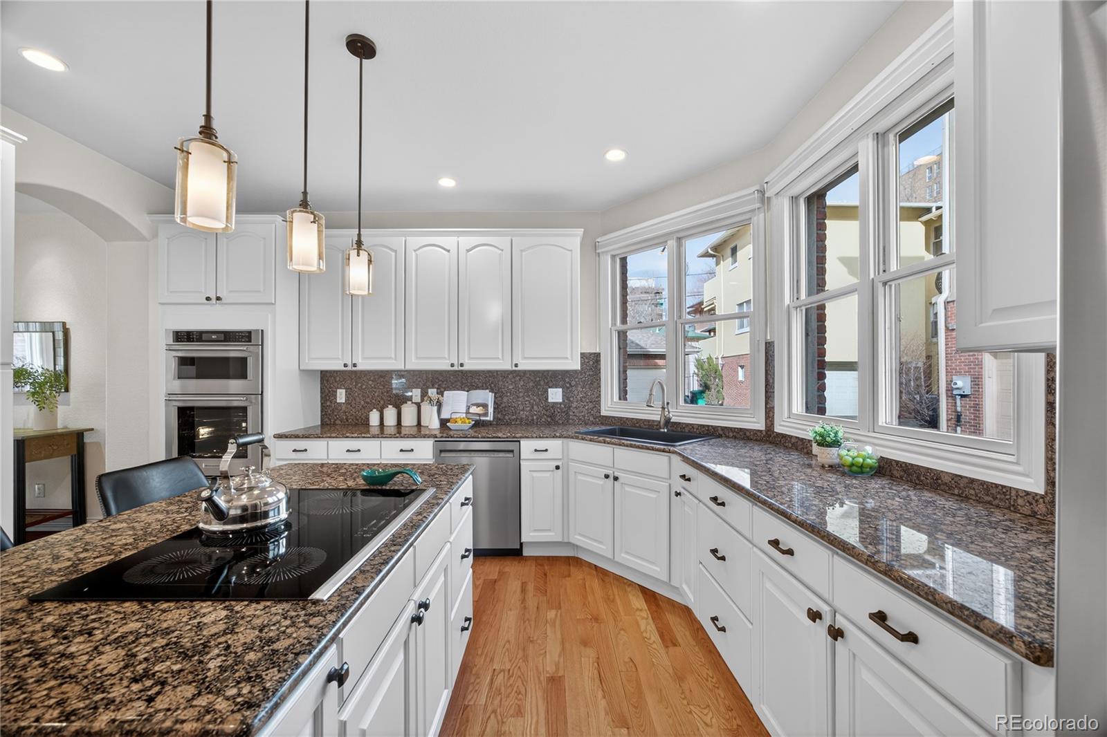 685 N Clarkson Street