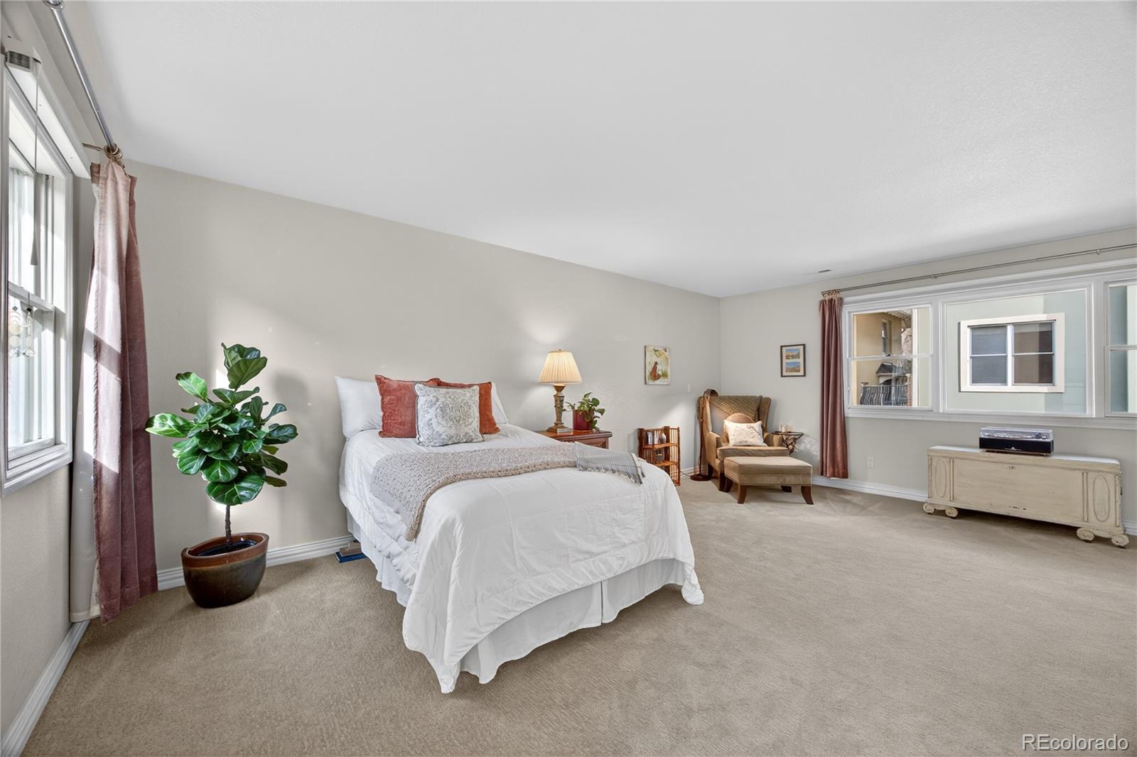 685 N Clarkson Street