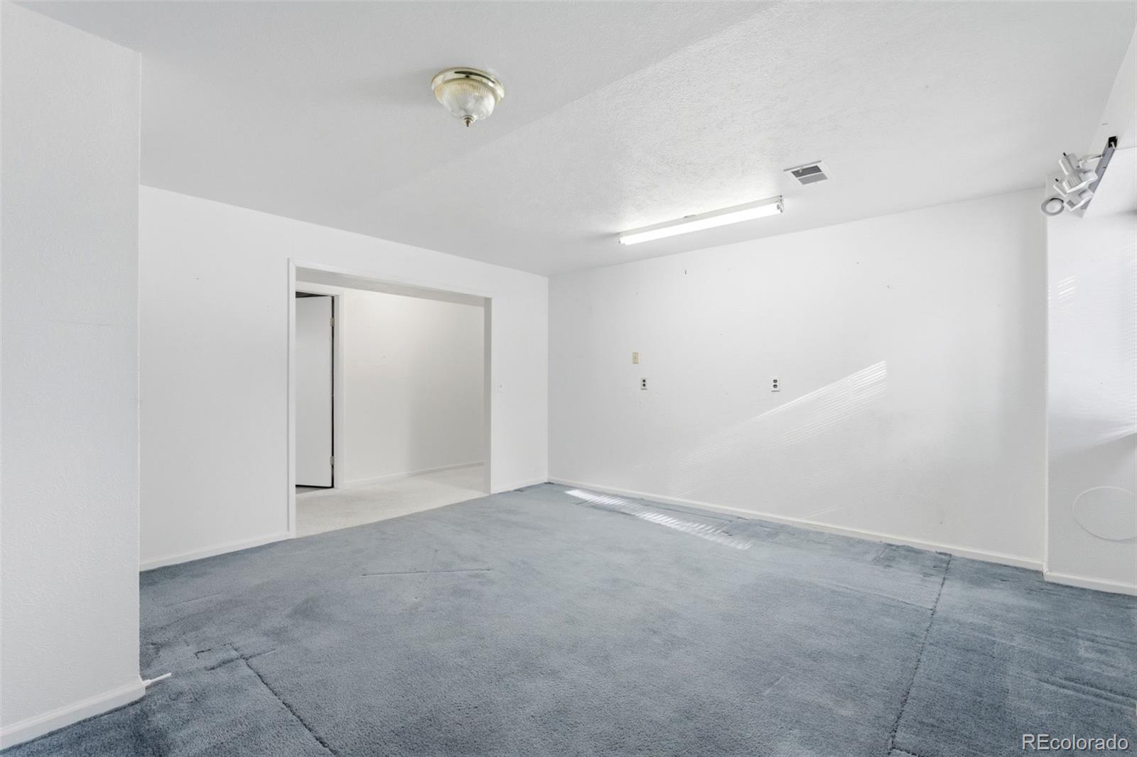 35829 Whispering Pine