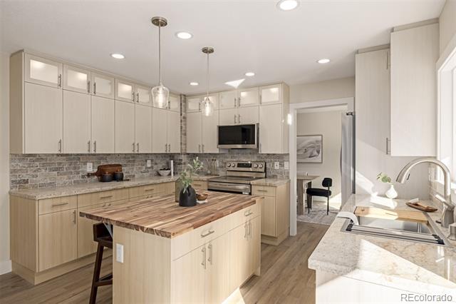7234 S Fillmore Circle