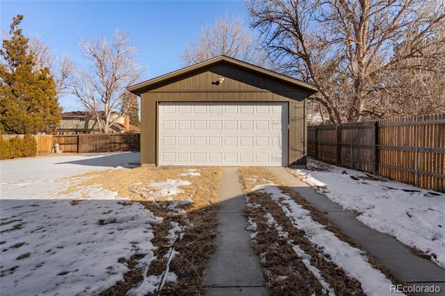 3910 S Vincennes Court