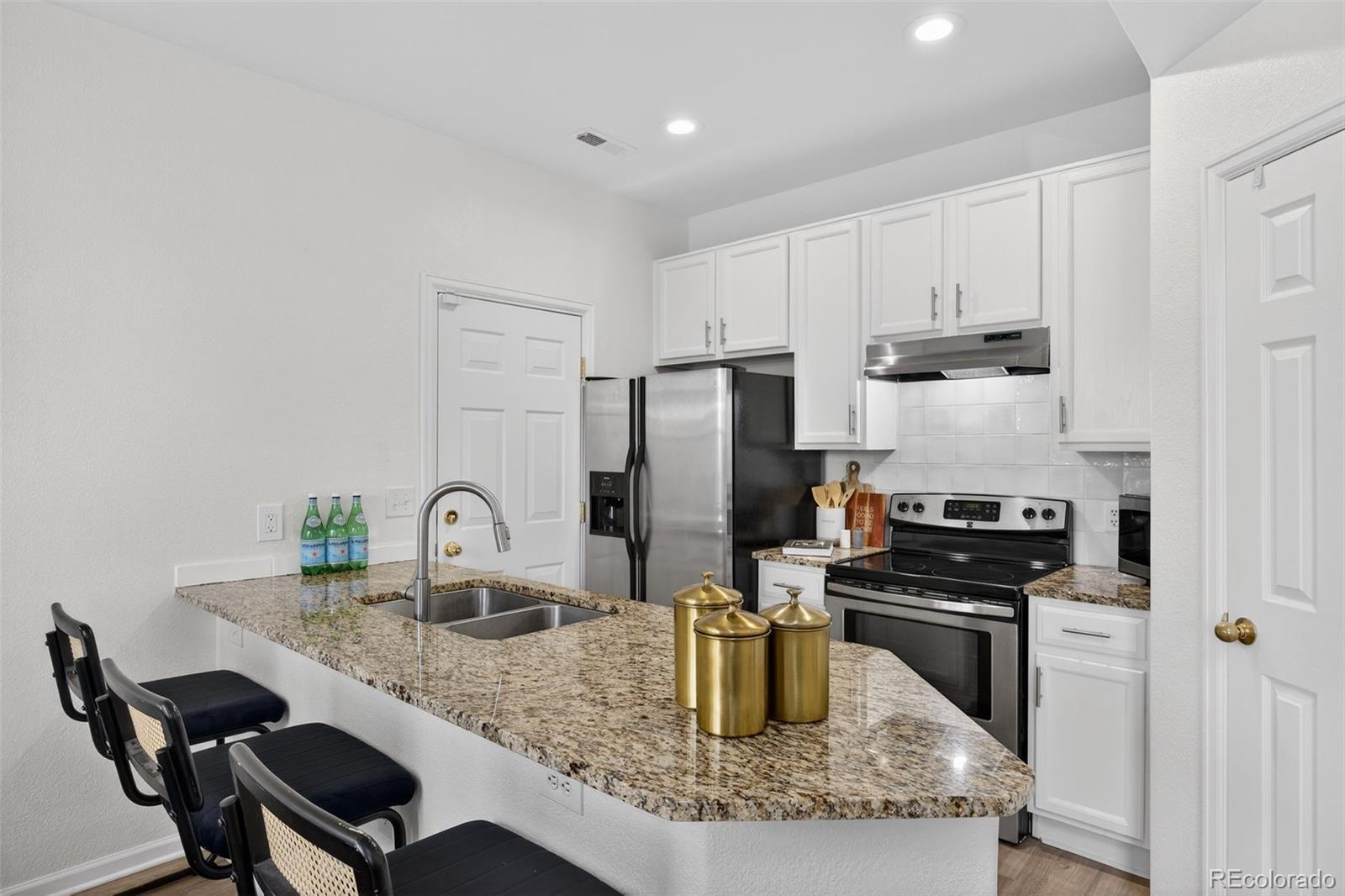 2290 Akron Court Unit: 101