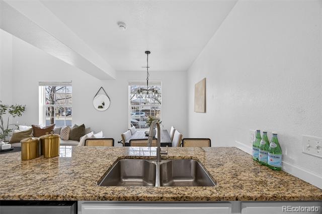2290 Akron Court Unit: 101