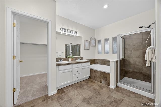 2290 Akron Court Unit: 101