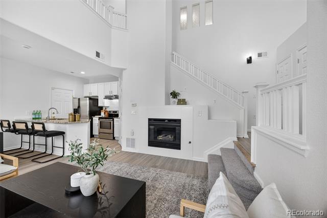 2290 Akron Court Unit: 101