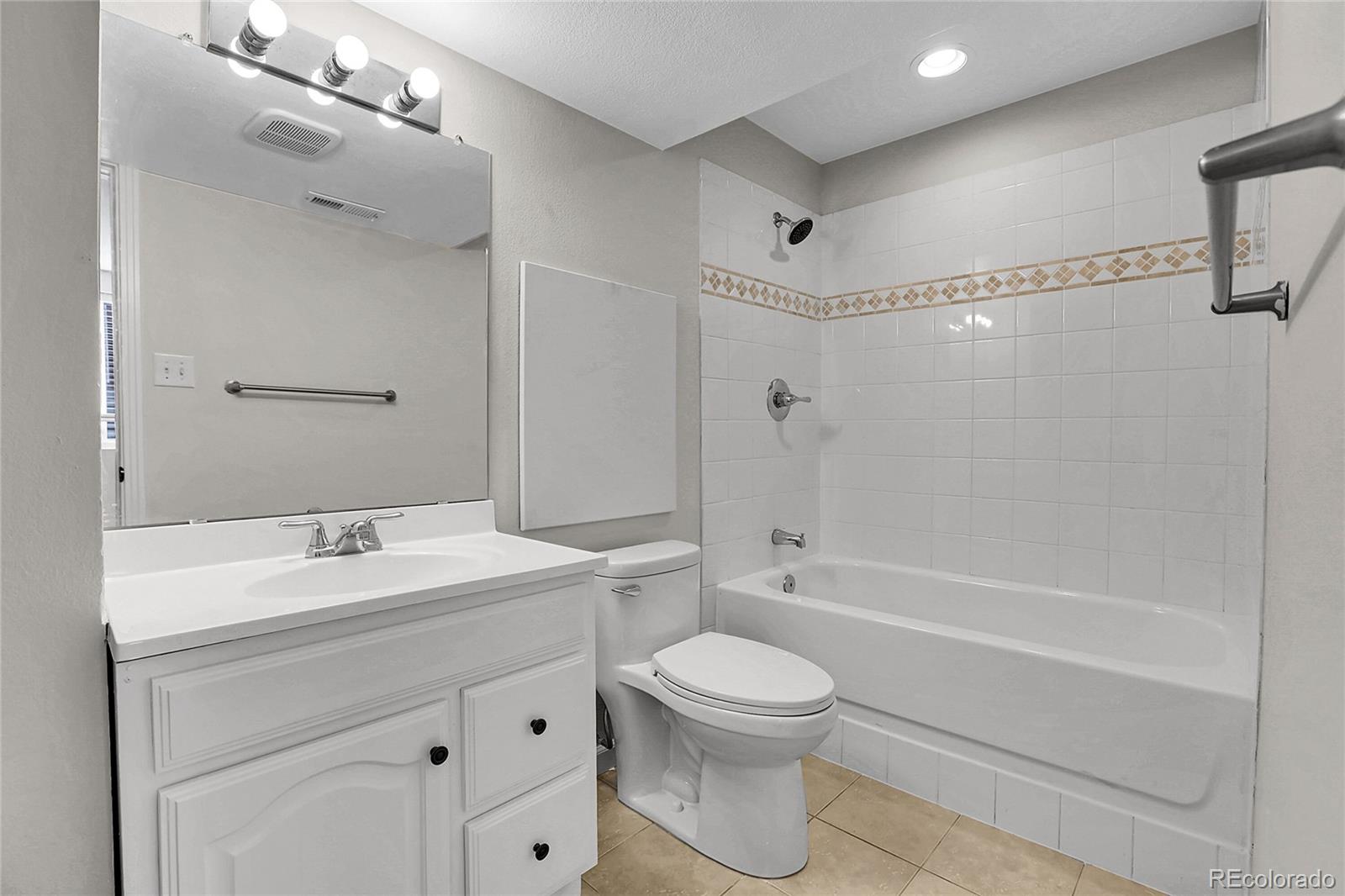 1288 S Beeler Court