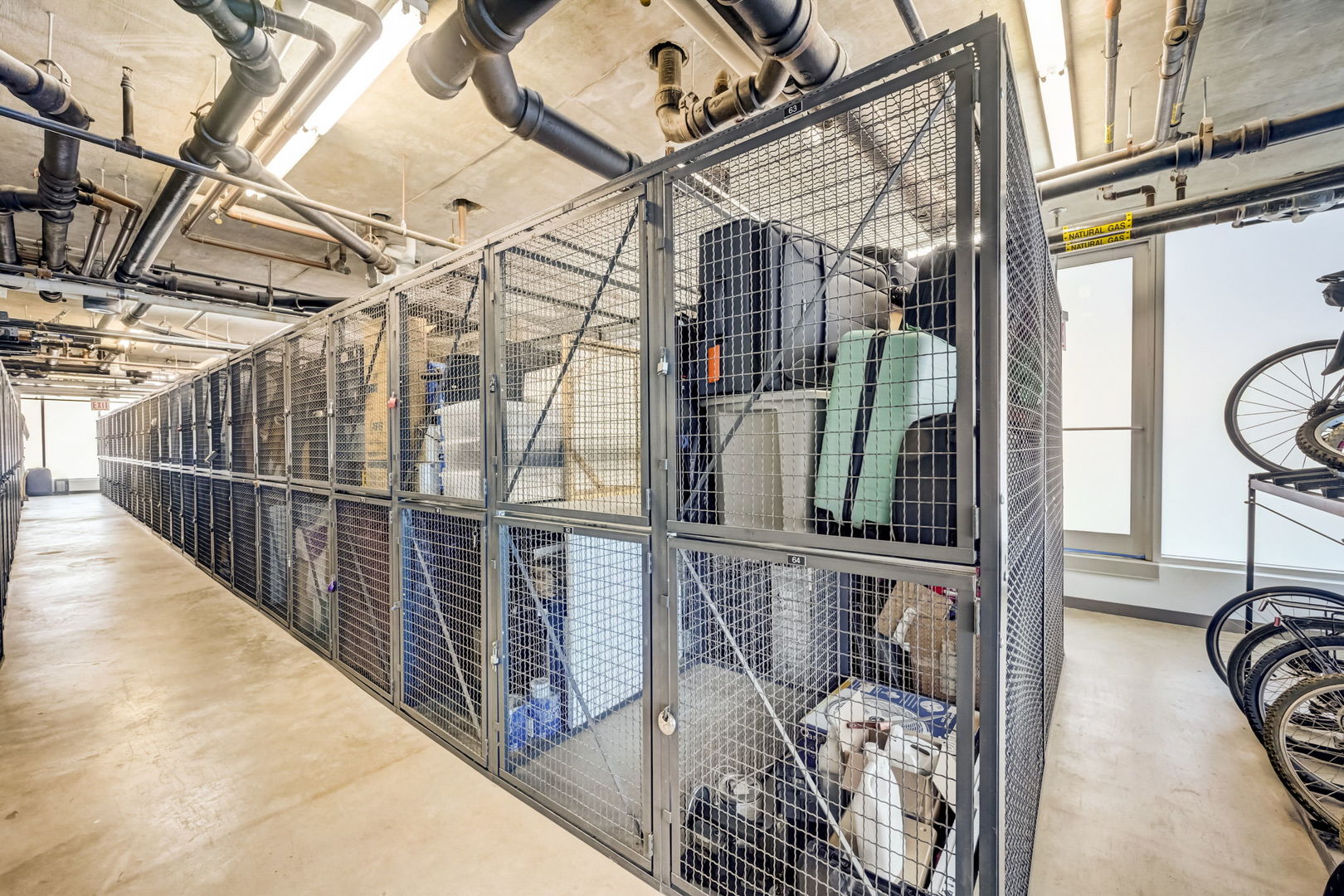 550 N St Clair Street Unit: 1404