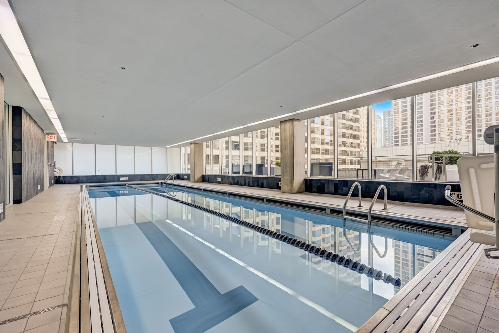 550 N St Clair Street Unit: 1404