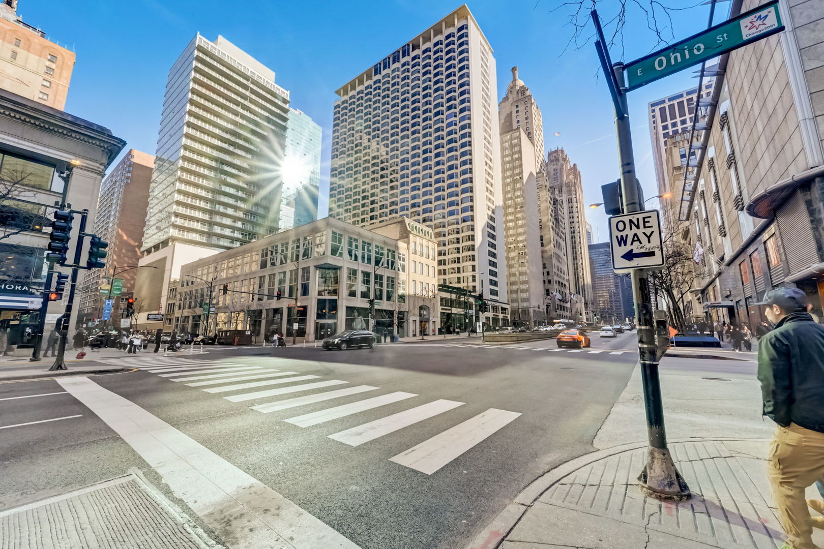 550 N St Clair Street Unit: 1404