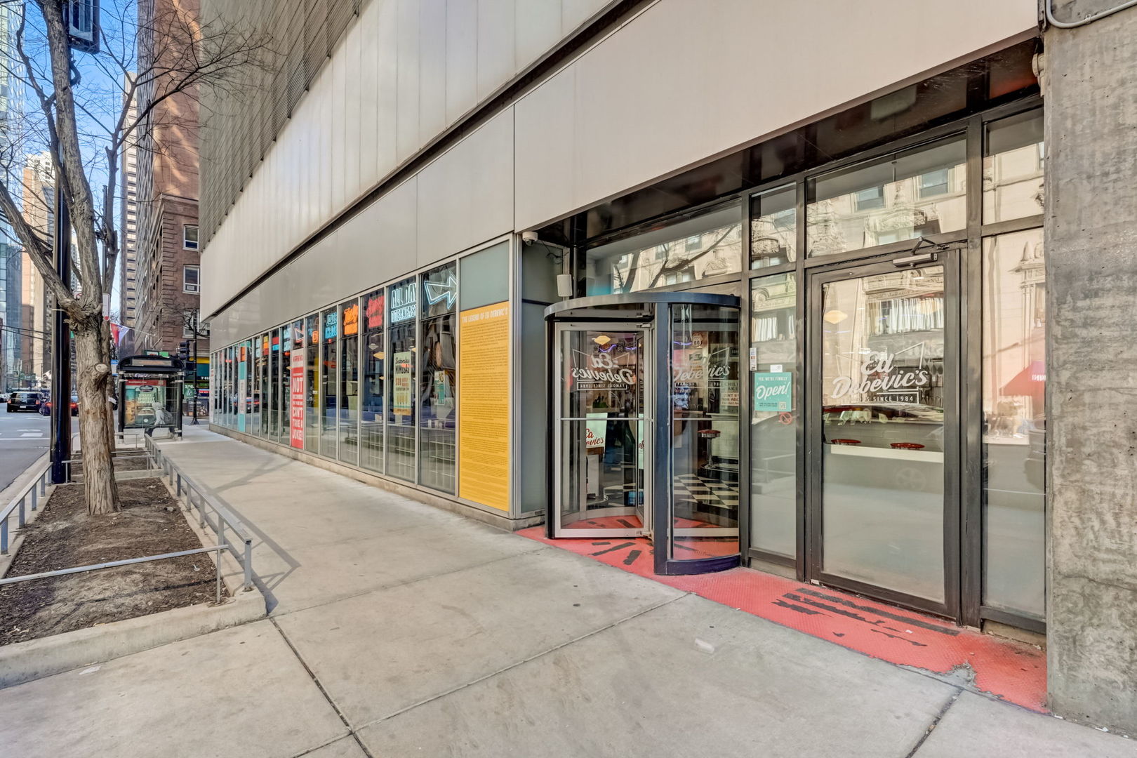 550 N St Clair Street Unit: 1404
