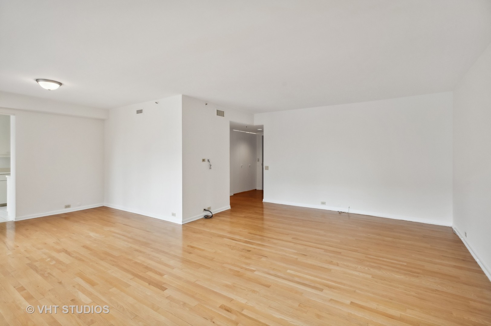 400 E Ohio Street Unit: 702