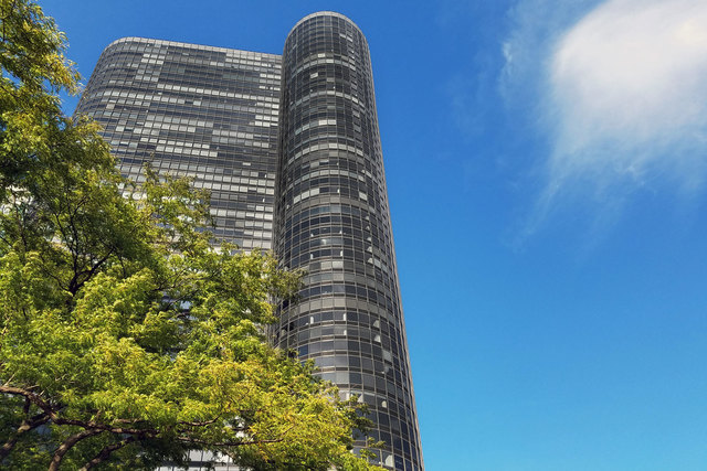 155 N Harbor Drive Unit: 3213