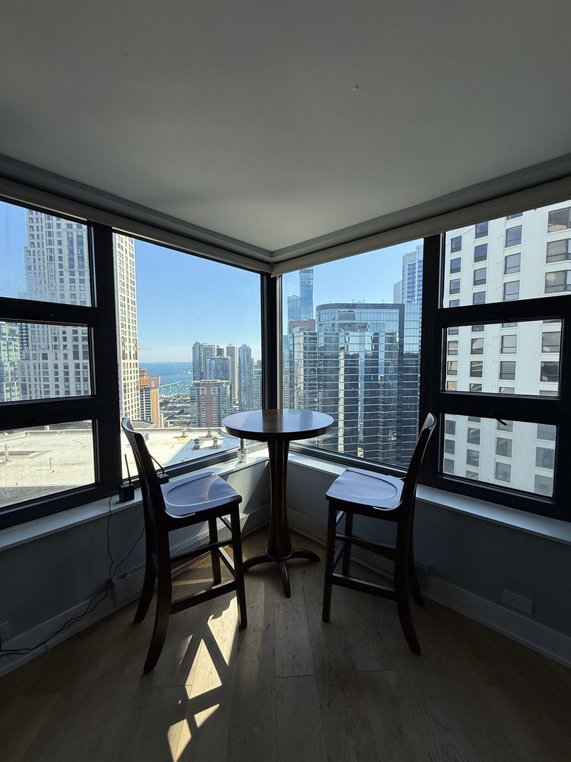 401 E Ontario Street Unit: 4504