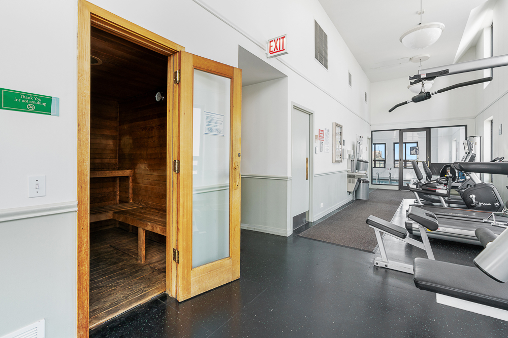 401 E ONTARIO Street Unit: 2804