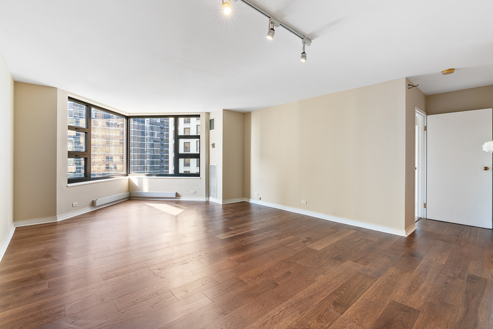 401 E ONTARIO Street Unit: 2804