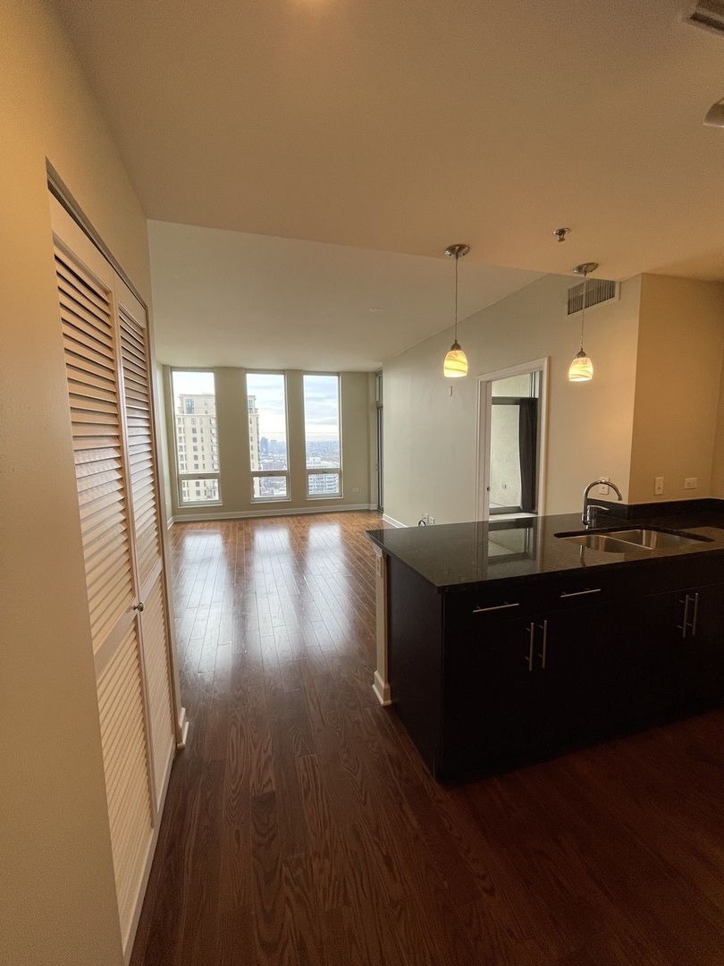 1400 S Michigan Avenue Unit: 2308