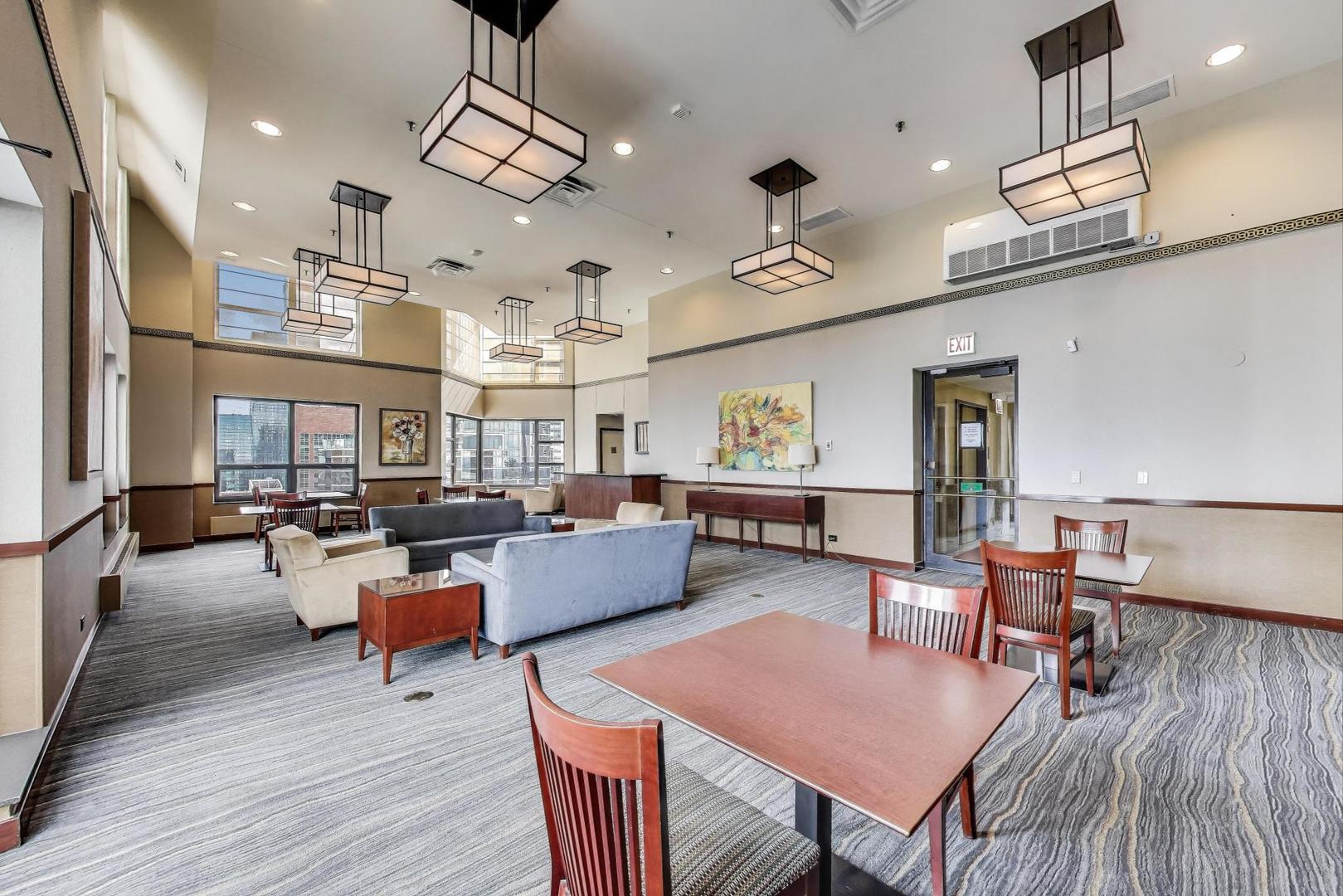 401 E ONTARIO Street Unit: 1205