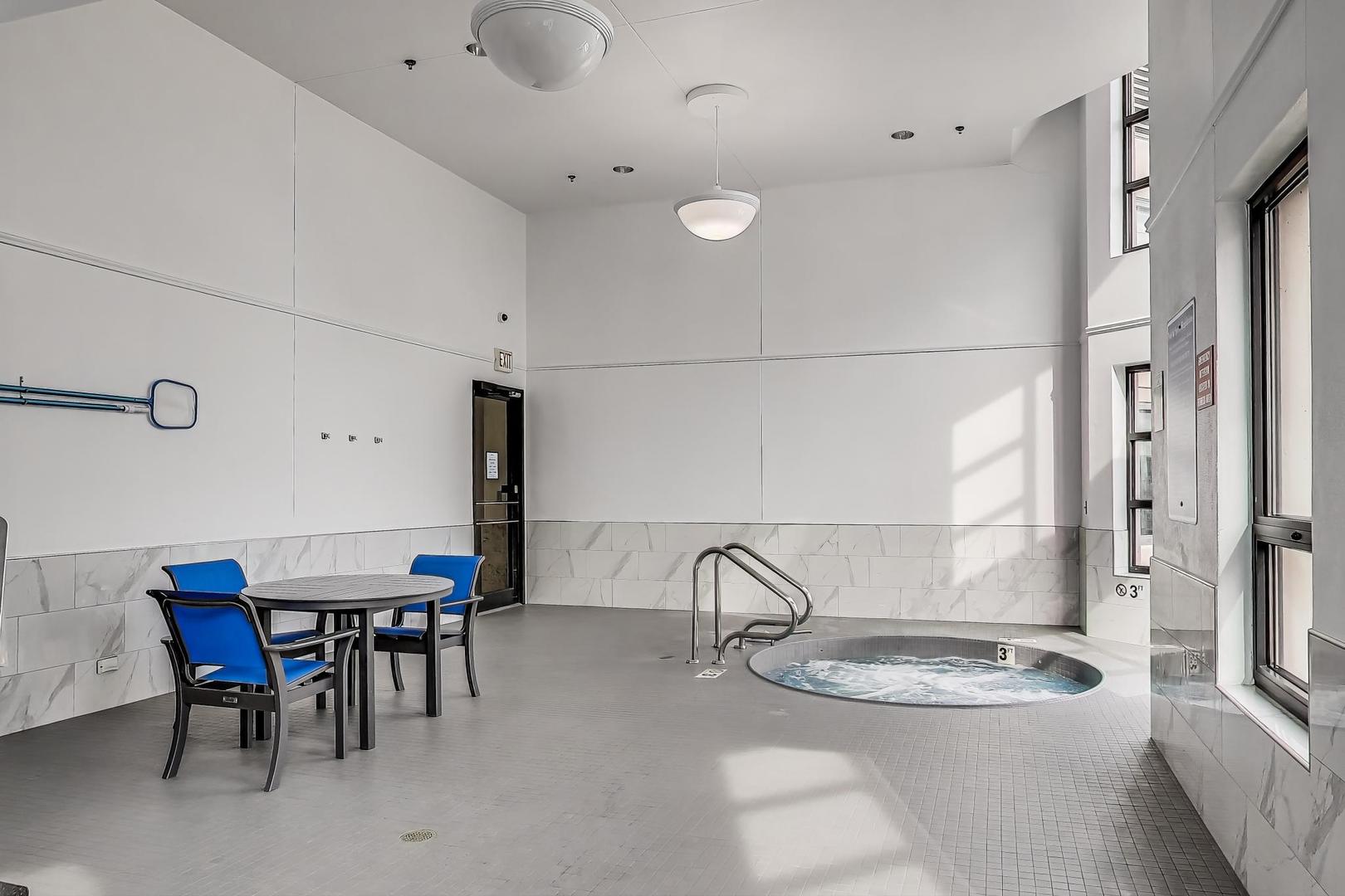 401 E ONTARIO Street Unit: 1205