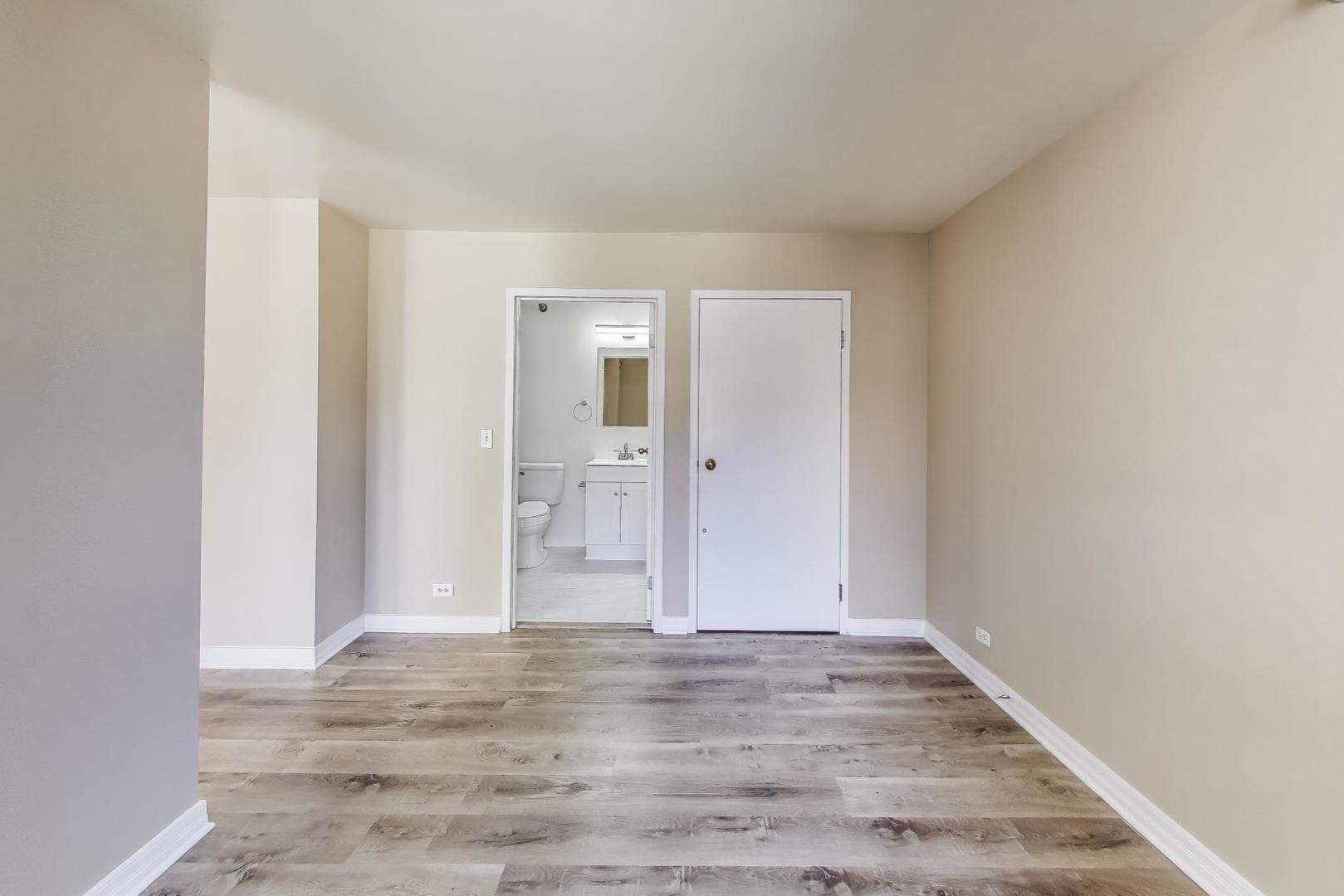 401 E ONTARIO Street Unit: 1205