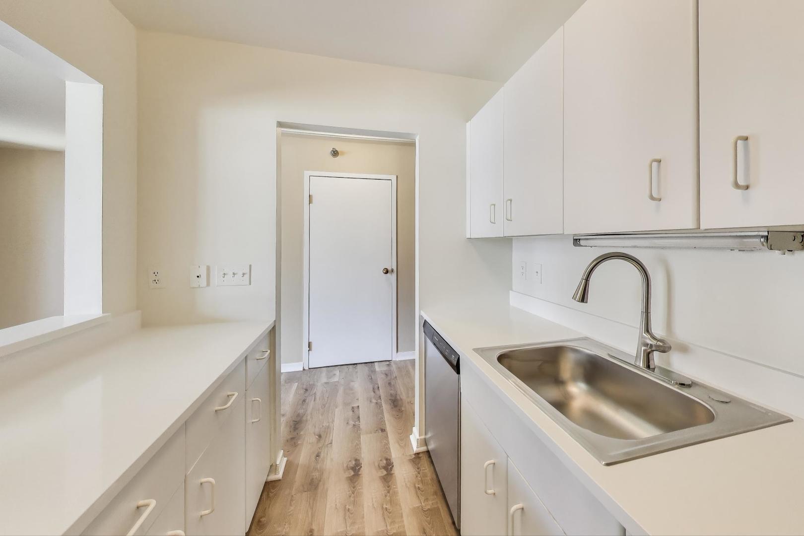 401 E ONTARIO Street Unit: 1205