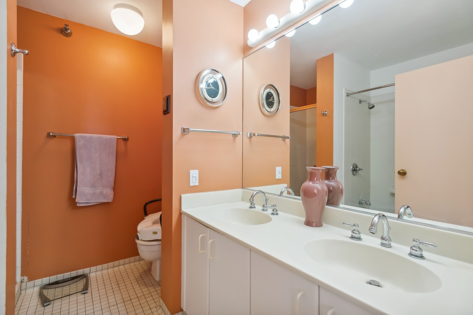 401 E ONTARIO Street Unit: 4106