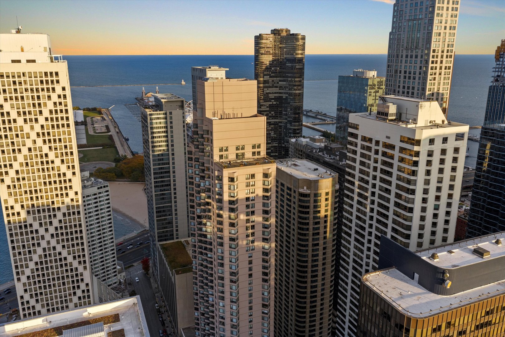 401 E Ontario Street Unit: 4206