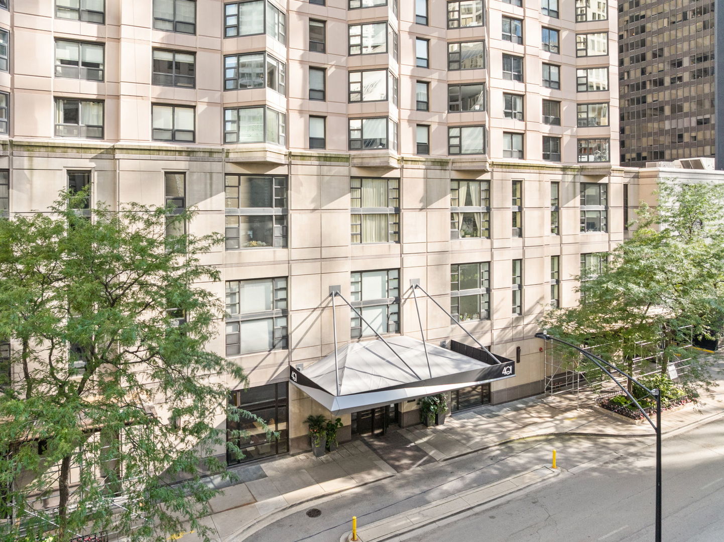 401 E Ontario Street Unit: 2810