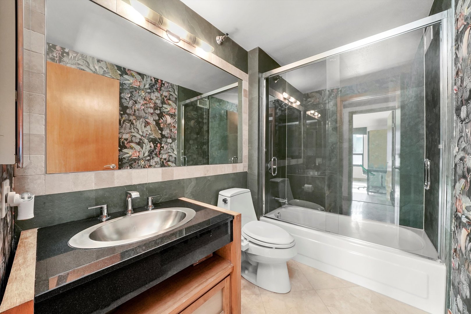 401 E Ontario Street Unit: 4206