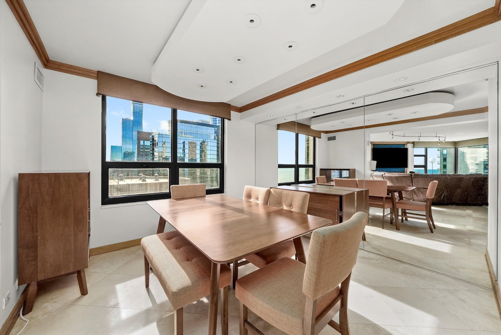 401 E Ontario Street Unit: 4206