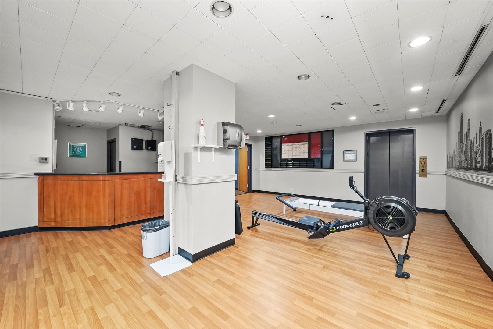 211 E Ohio Street Unit: 2707