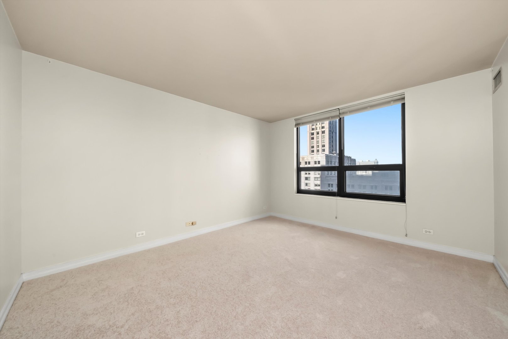 401 E ONTARIO Street Unit: 2409