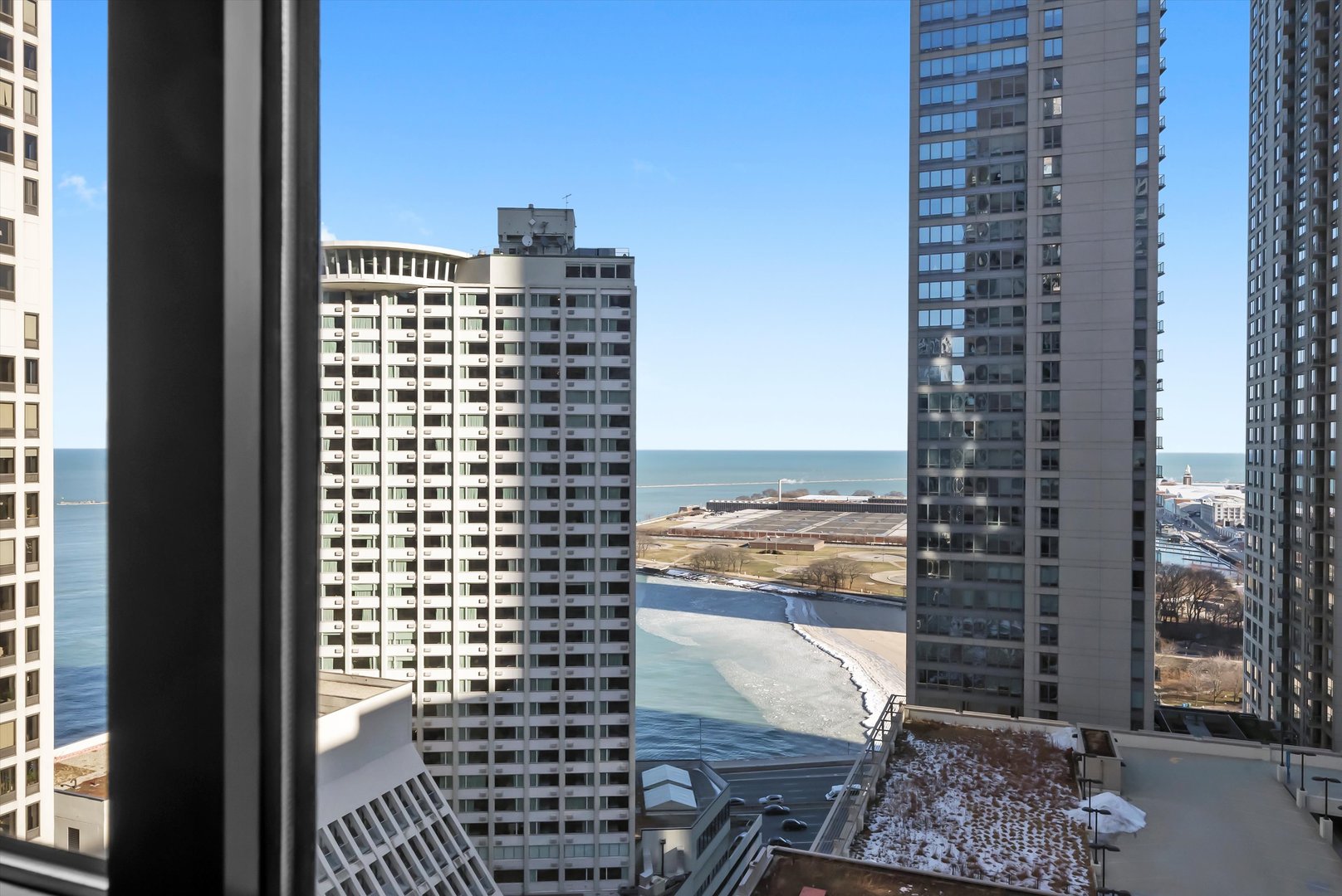 401 E ONTARIO Street Unit: 2409