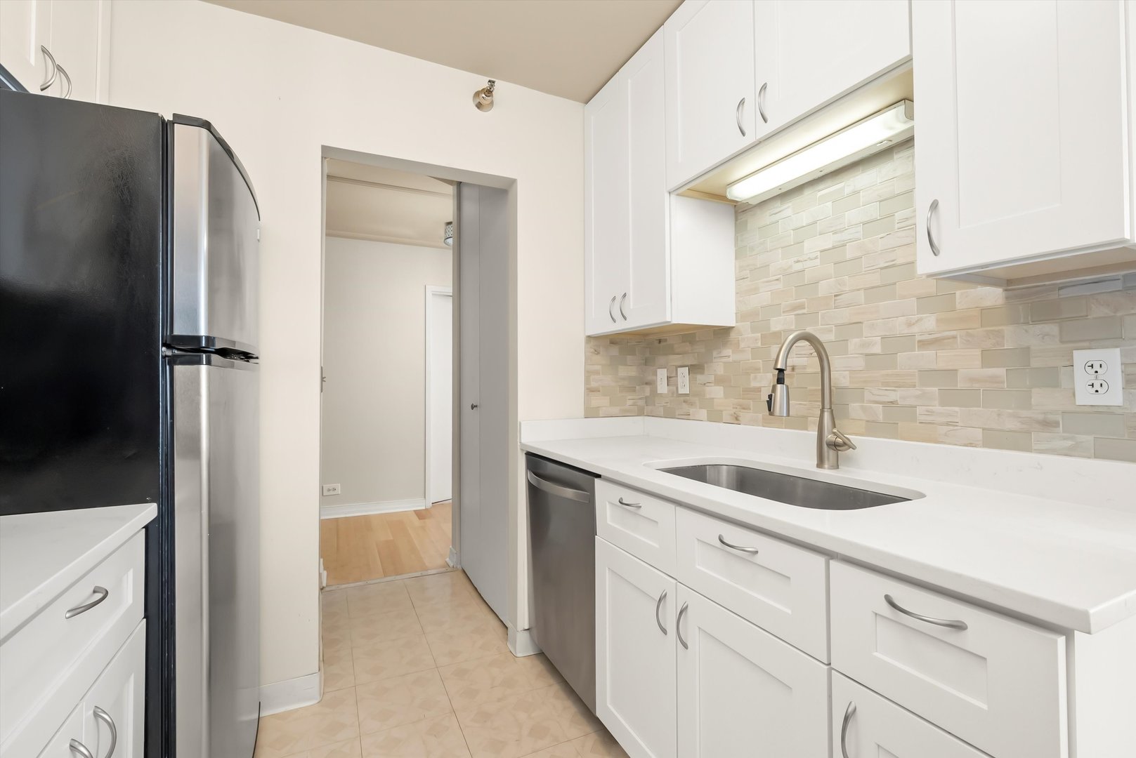 401 E ONTARIO Street Unit: 2409