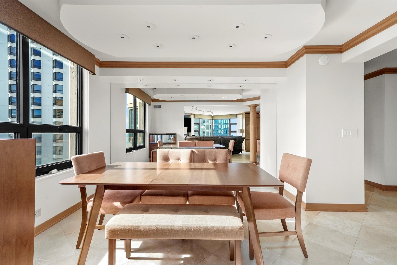 401 E Ontario Street Unit: 4206