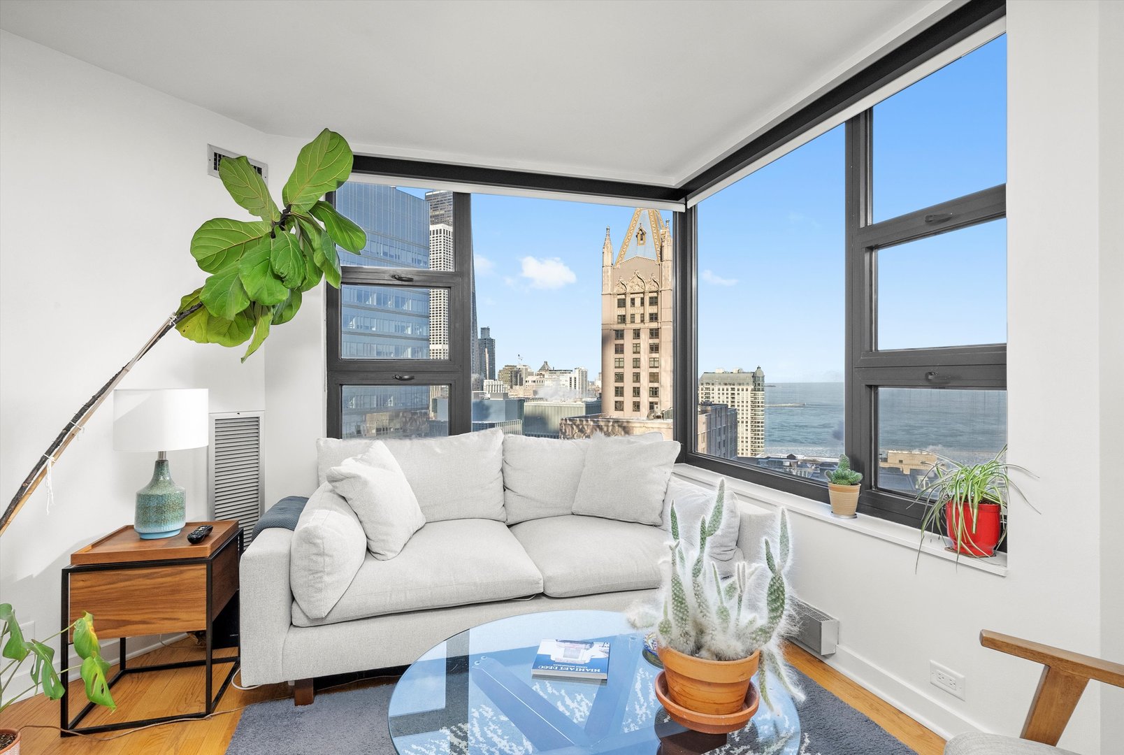 401 E ONTARIO Street Unit: 3205