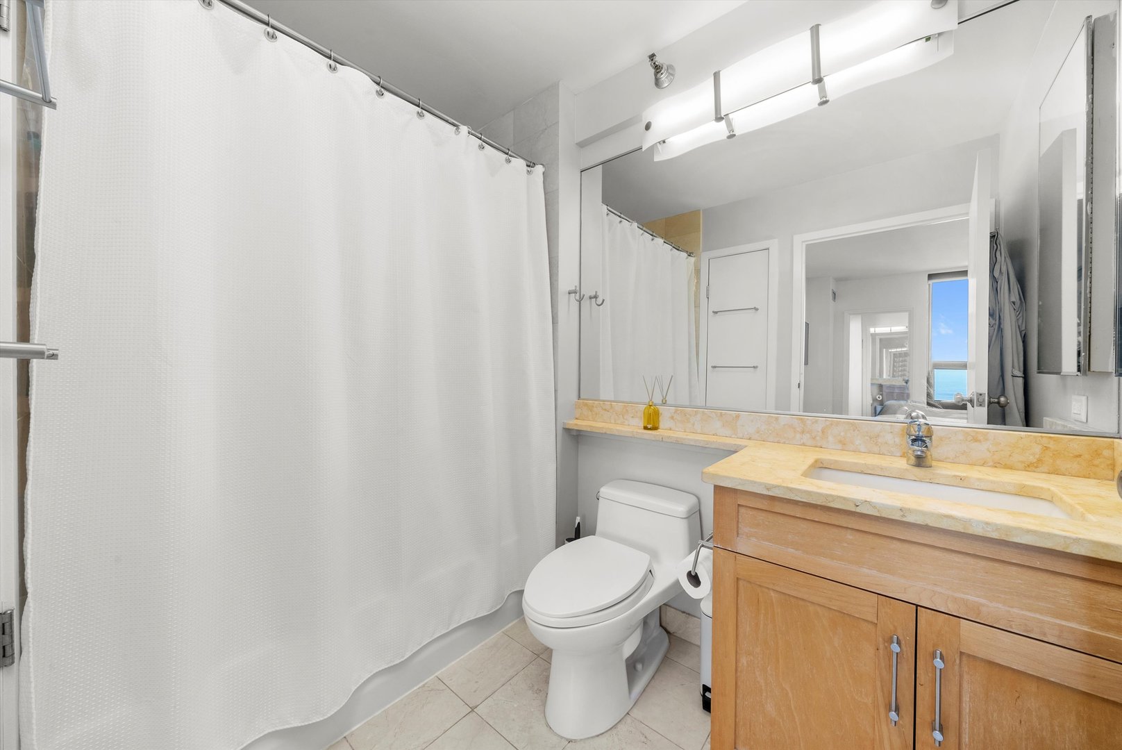 401 E ONTARIO Street Unit: 3205