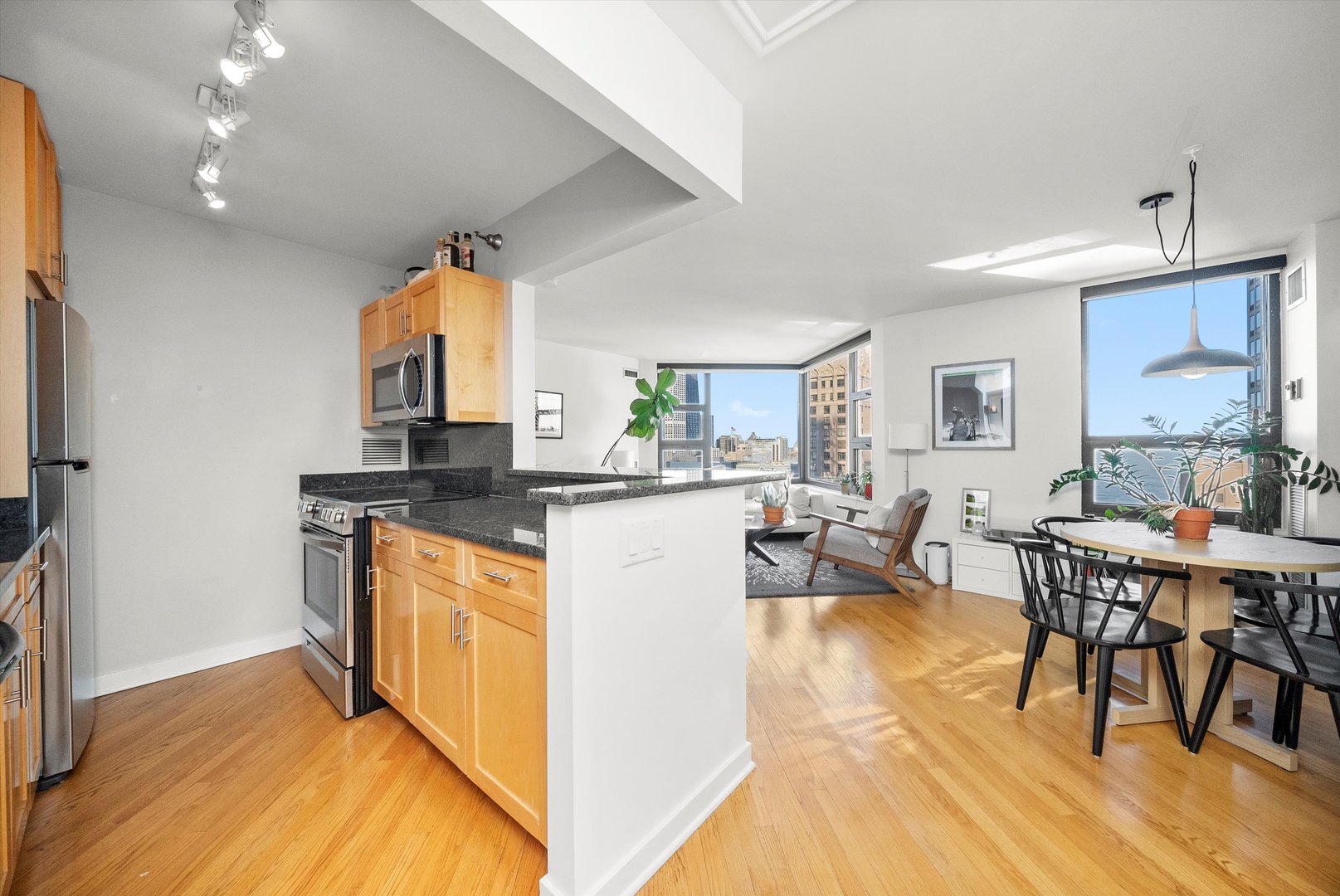 401 E ONTARIO Street Unit: 3205