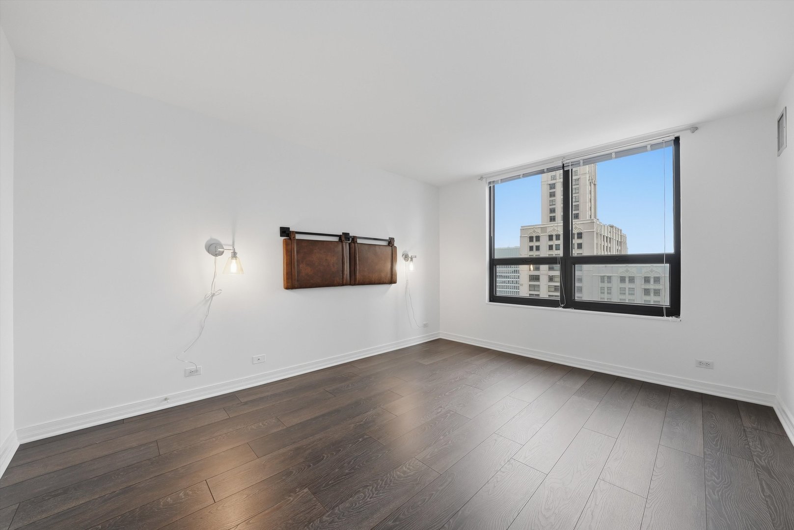 401 E ONTARIO Street Unit: 2203