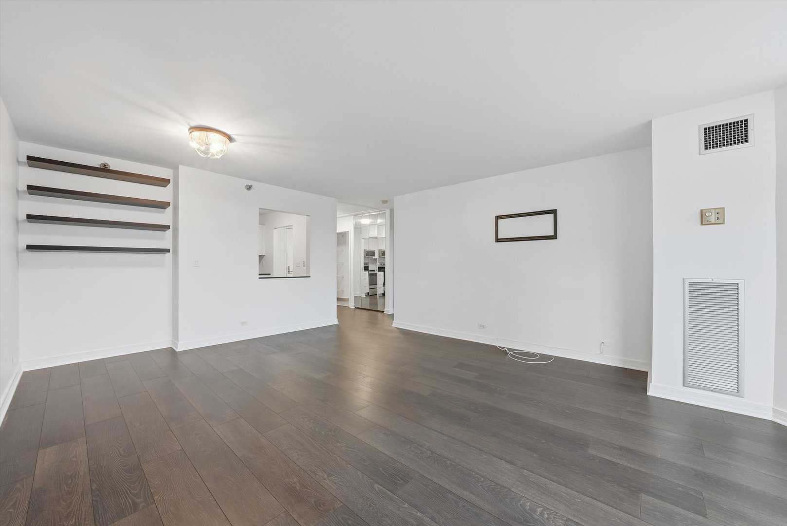 401 E ONTARIO Street Unit: 2203